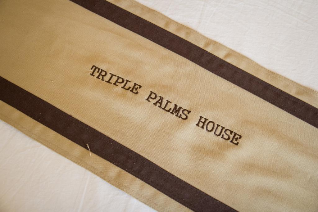 Triple Palms House Hotel Csiangmaj Kültér fotó