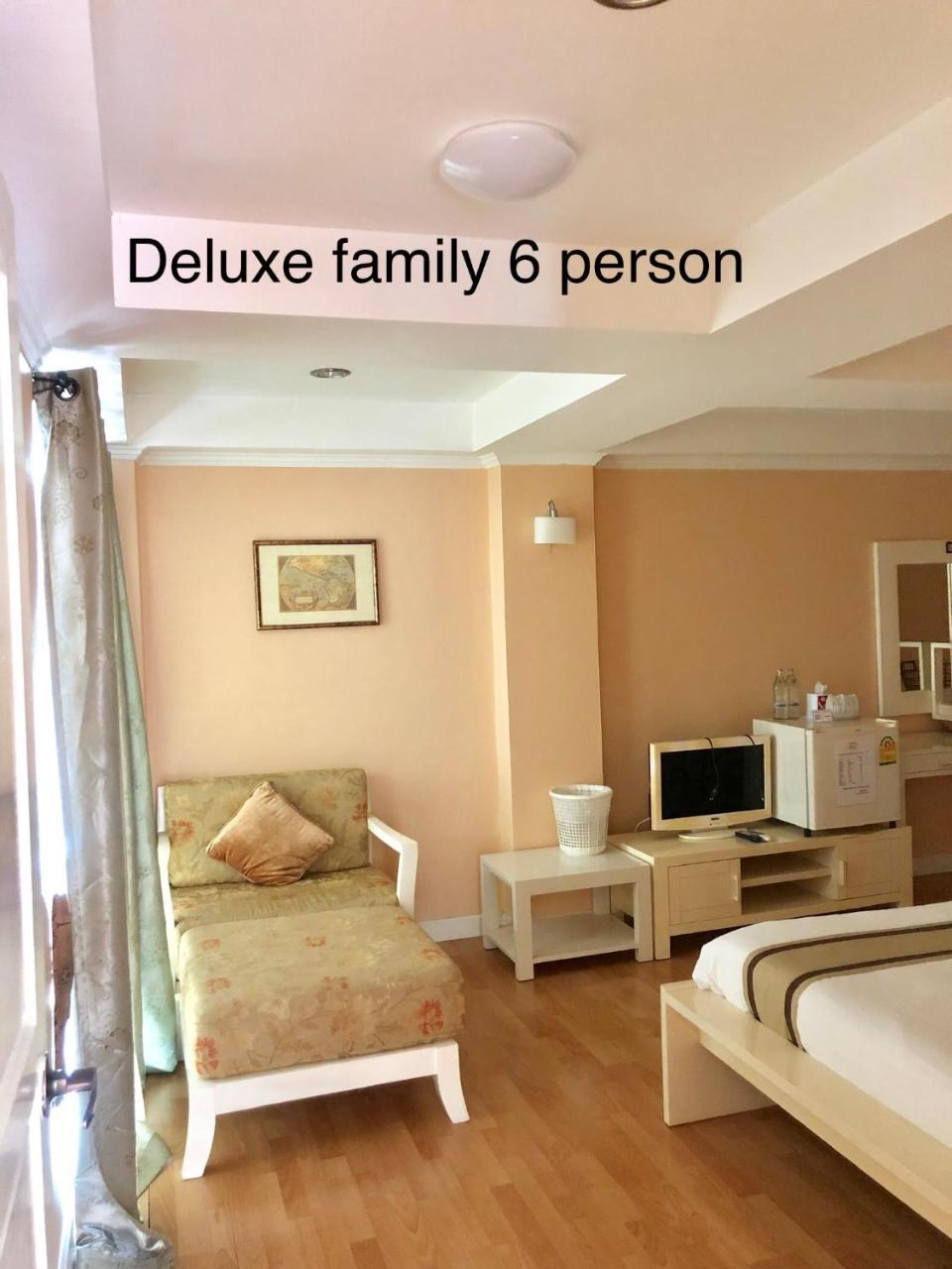Triple Palms House Hotel Csiangmaj Kültér fotó